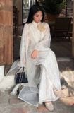  W - Áo dài trắng ren xẻ tà trước  DAS LA VIE 