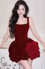 Váy đỏ ngắn VALENCIA đính hoa hồng to bên hông GLAMDOLL đi chơi đẹp