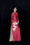  W - Áo dài đỏ LAM KHUE 
