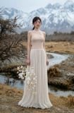  Váy kem cổ yếm hở ngực  LOVELYN 