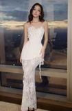  Váy trắng dài cúp ngực ren hoa  KEIRA TONG 