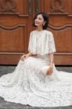  Váy kem họa tiết ren dài che tay  JENNIE CHOO 