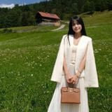 Set croptop blazer chân váy kem  NAN ATELIER 