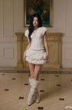  Set trắng chân váy bí áo chữ V JIRENE 