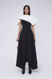  Váy đen dài vạt chéo vai trắng CHATS 