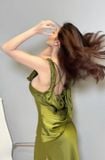 Váy lụa xanh lá cổ đỗ KISSERINE 