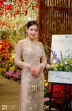  W - Áo dài trắng cổ tròn 21SIX 