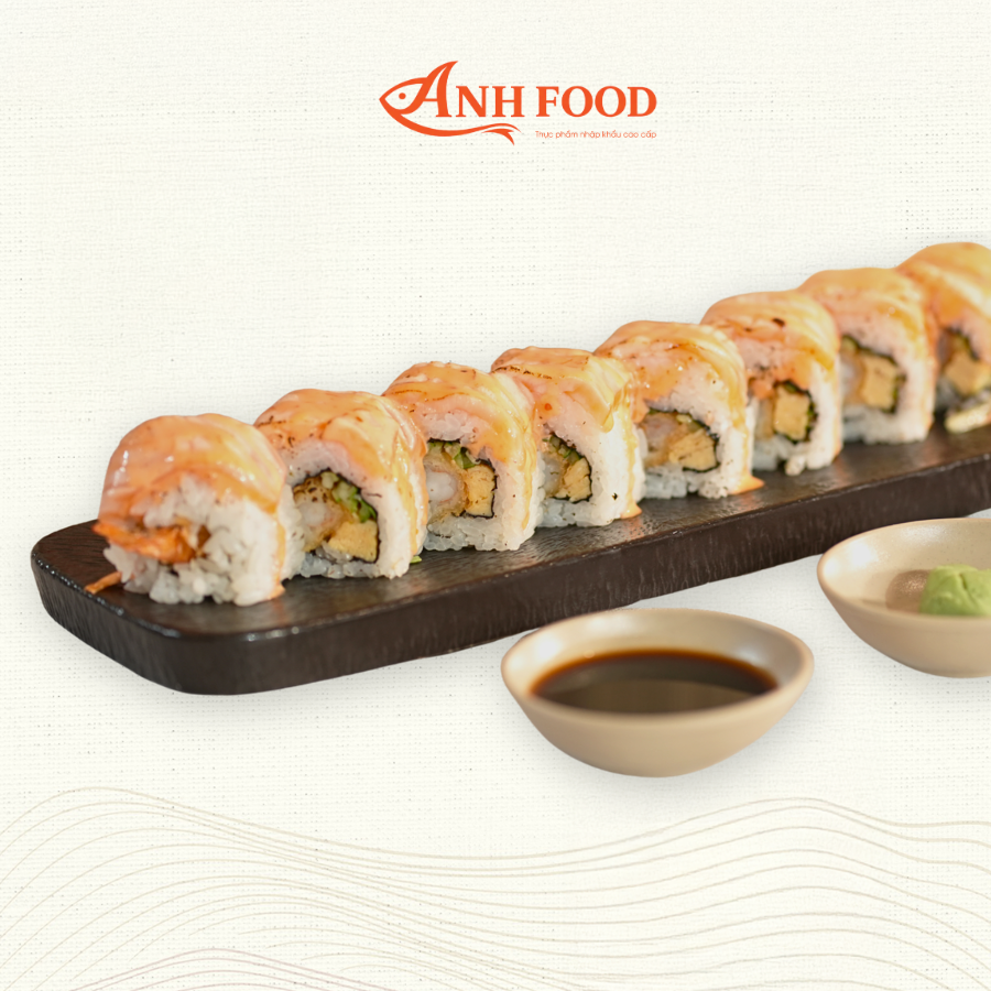  Cơm cuộn tôm tempura phủ cá hồi 