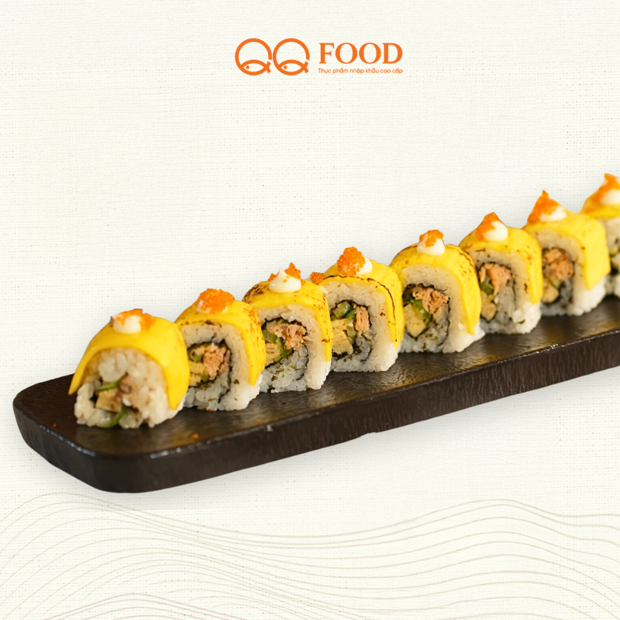  Cơm cuộn cá hồi nướng phủ phô mai 