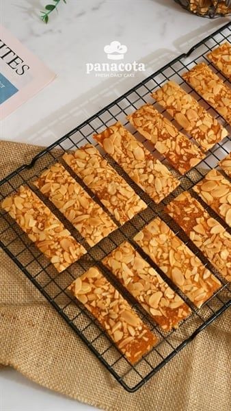 BÁNH NGÓI HẠNH NHÂN 200GR