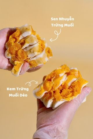BÁNH DẺO LIÊN HOA KEM TRỨNG