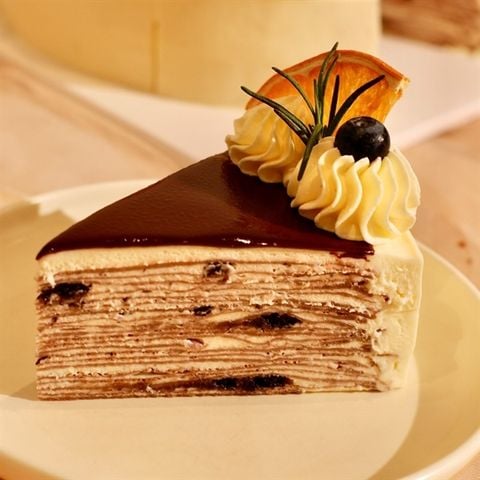 BÁNH CREPE SOCOLA PHOMAI MIẾNG