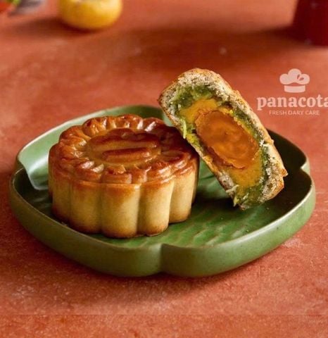 BÁNH NƯỚNG CỐM CUSTARD TRỨNG MUỐI
