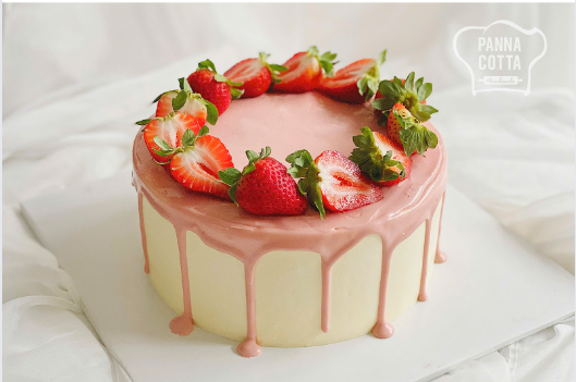 BLUSH BERRY
