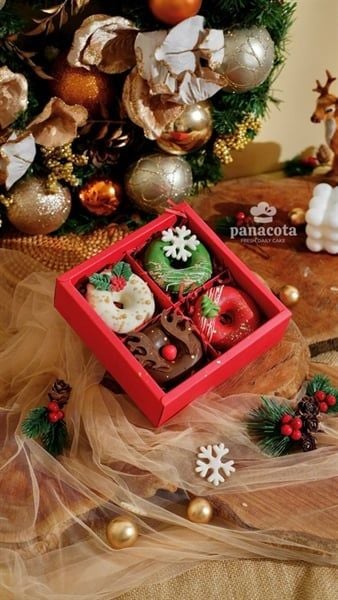 SET BÁNH FINANCIER DONUT (4C)