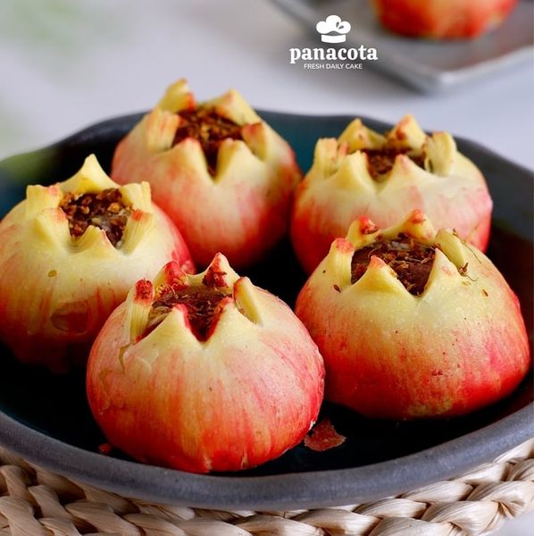 BÁNH NGÀN LỚP QUẢ LỰU