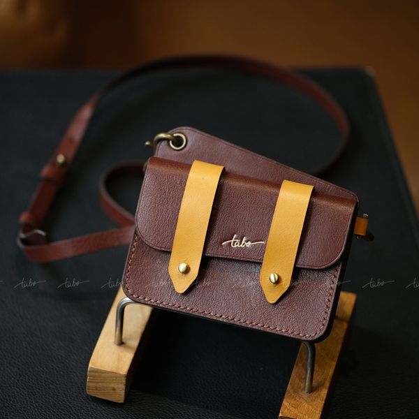 CARDBAG CHARM 