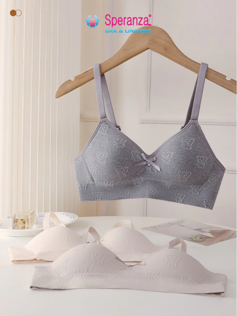 Áo lót nữ Speranza, Không Gọng, Dệt Kim Không Đường May, Đệm Mỏng Thoáng Khí SPA544SH