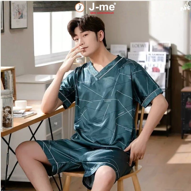 Bộ mặc nhà nam J-me JMPB850SH vải lụa bóng bền đẹp họa tiết