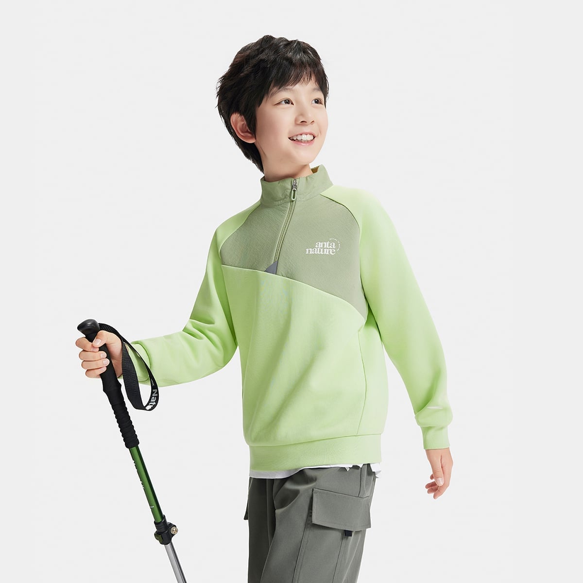 Áo Sweater Thể Thao Bé Trai Anta Kids A72536714-5