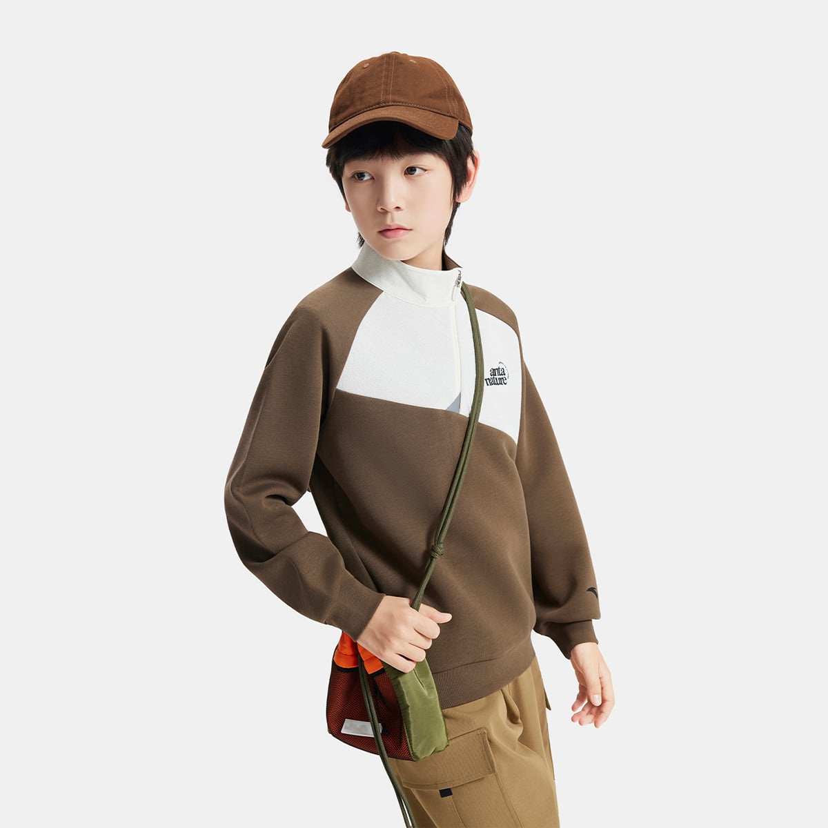 Áo Sweater Thể Thao Bé Trai Anta Kids A72536714-4