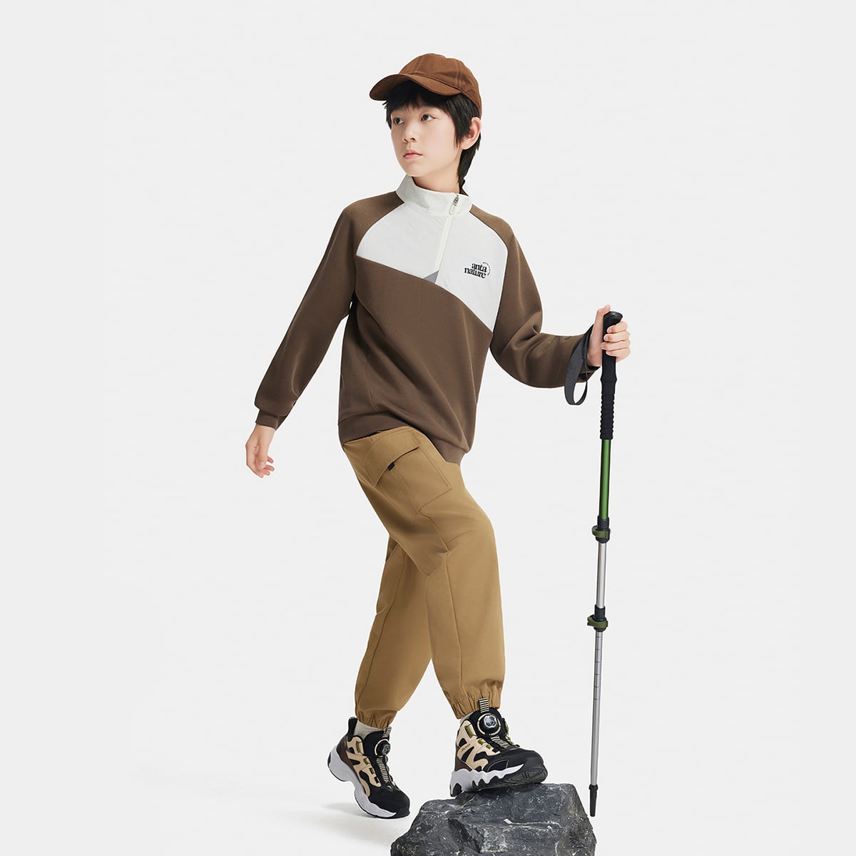Áo Sweater Thể Thao Bé Trai Anta Kids A72536714-4