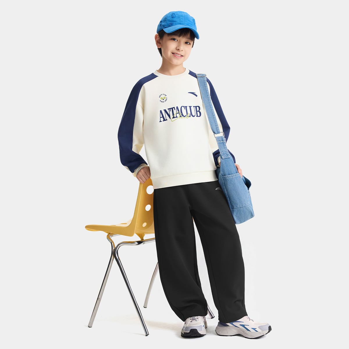 Áo Sweater Thể Thao Bé Trai Anta Kids A726C8402-1