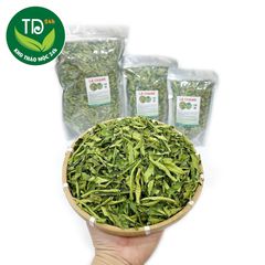 Lá chanh sấy khô, gia vị chế biến khô gà, lẩu thái, xông giải cảm.