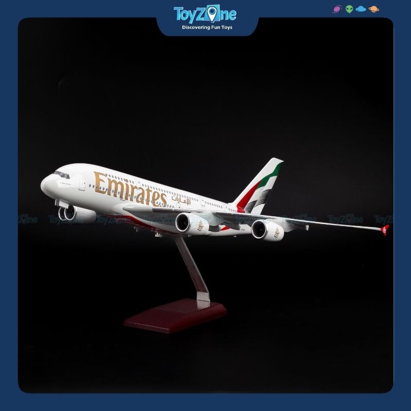 Mô hình máy bay Emirates Airbus A380 47cm lắp ráp có đèn Everfly