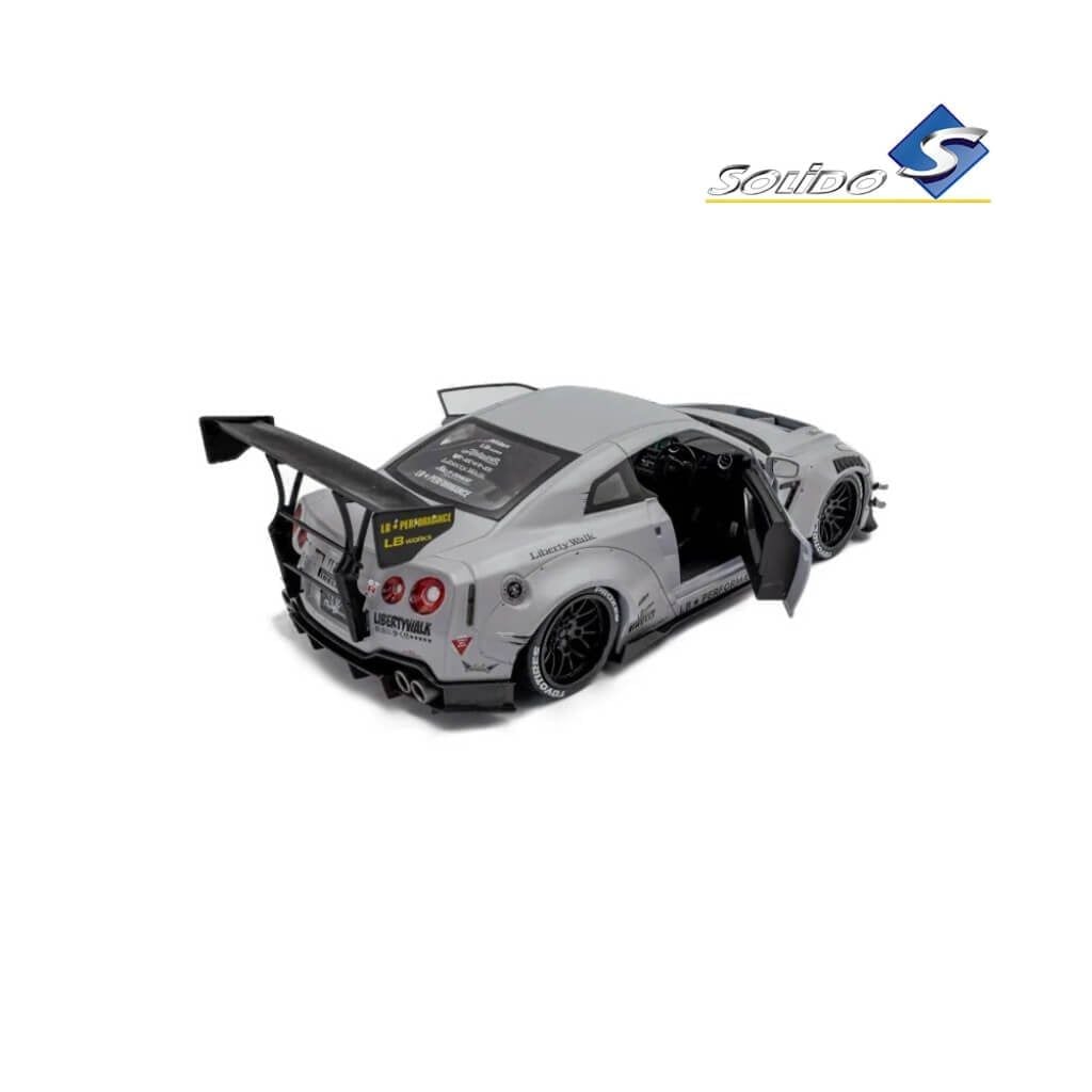 Mô hình xe Nissan GT-R ( R35 ) With Liberty Walk Body Kit Type 2.0 1:18 Solido