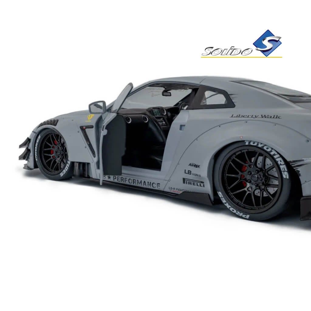 Mô hình xe Nissan GT-R ( R35 ) With Liberty Walk Body Kit Type 2.0 1:18 Solido