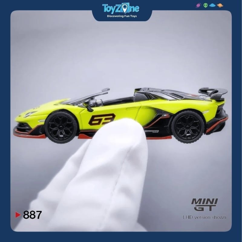 Mô hình xe Lamborghini Aventador SVJ 63 Roadster 1:64 MiniGT