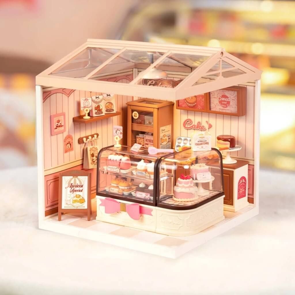 Mô hình lắp ráp nhà nhựa DIY Cửa Hàng Bánh Ngọt Rolife Super Creator Tasty Cake Shop DW019B ROBOTIME