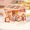Mô hình lắp ráp nhà nhựa DIY Cửa Hàng Bánh Ngọt Rolife Super Creator Tasty Cake Shop DW019B ROBOTIME