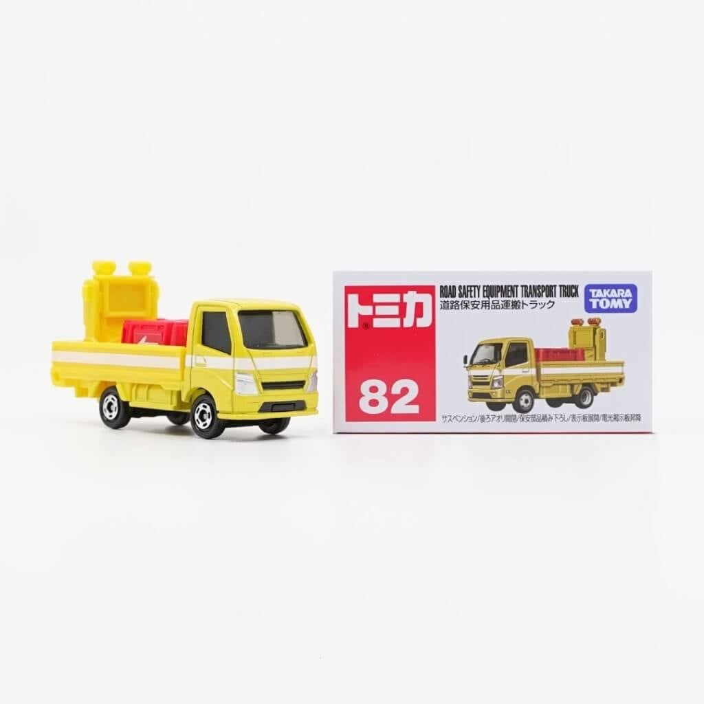 Mô hình xe Road Safety Equipment Transport Truck No.82-09 TOMICA