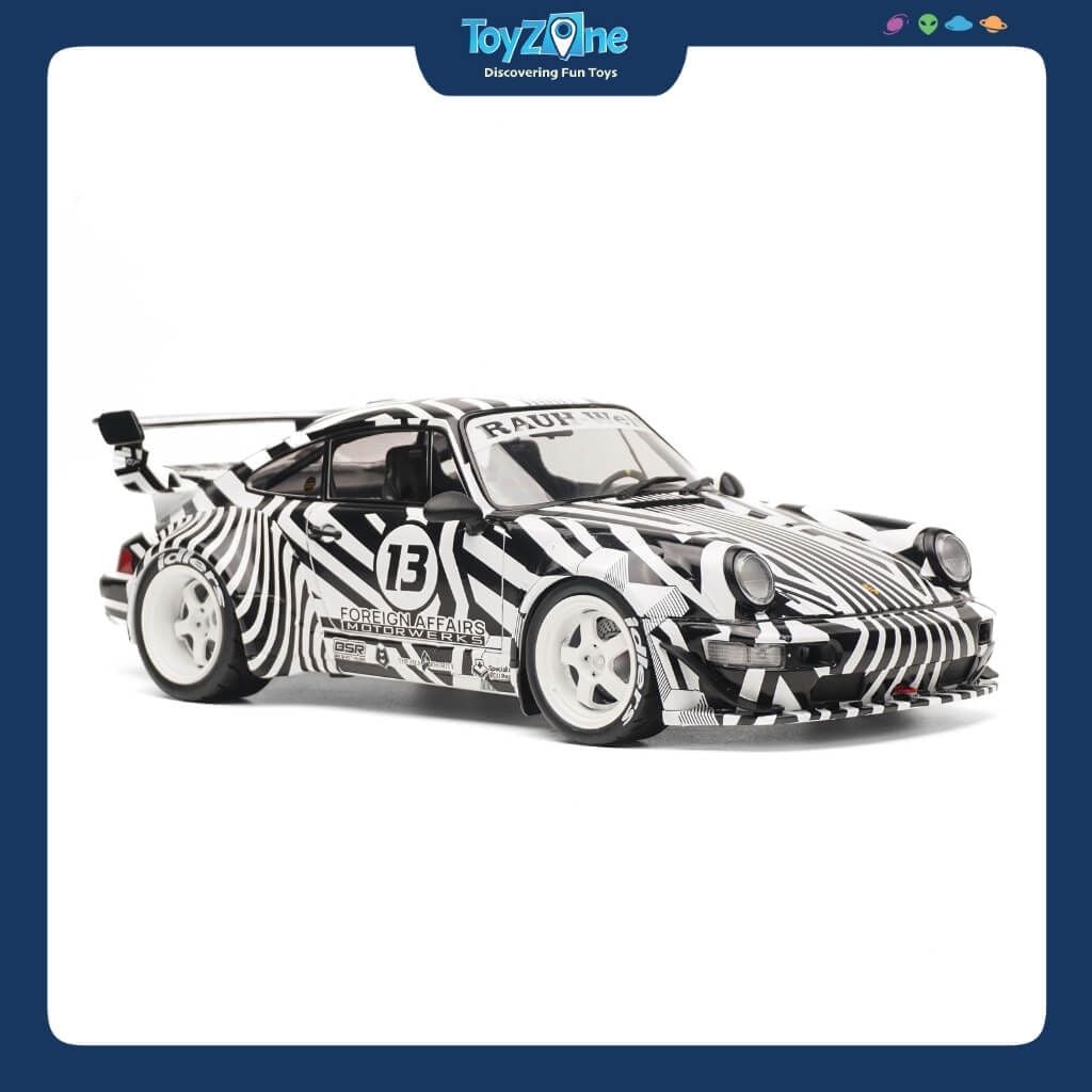 Mô hình xe Porsche 911 RWB Body Kit The Zebra Camouflage 2022 1:18 SOLIDO