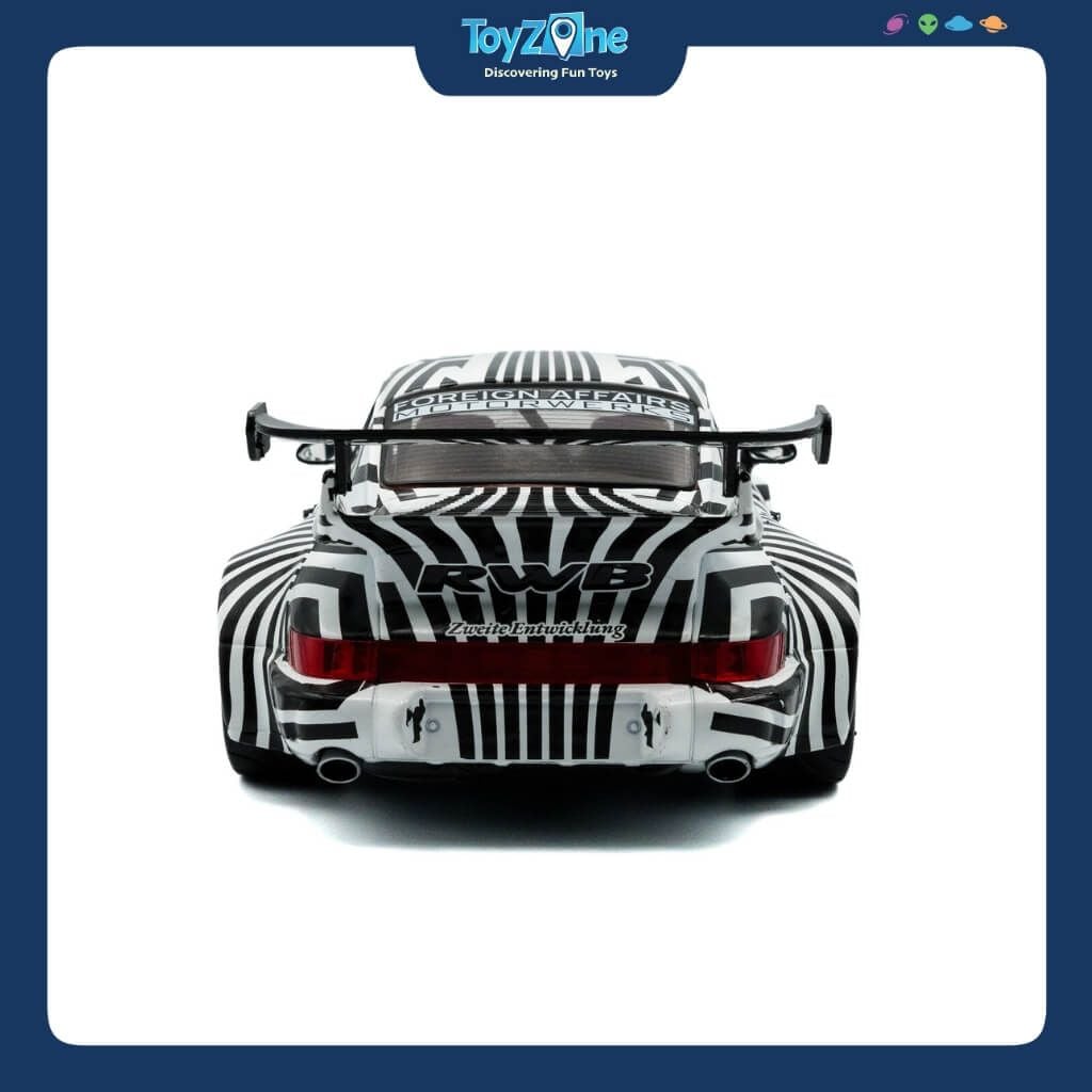 Mô hình xe Porsche 911 RWB Body Kit The Zebra Camouflage 2022 1:18 SOLIDO