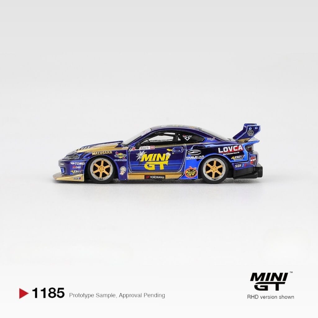 Mô hình xe Nissan LB-Super Silhouette S15 Silvia 1:64 MiniGT