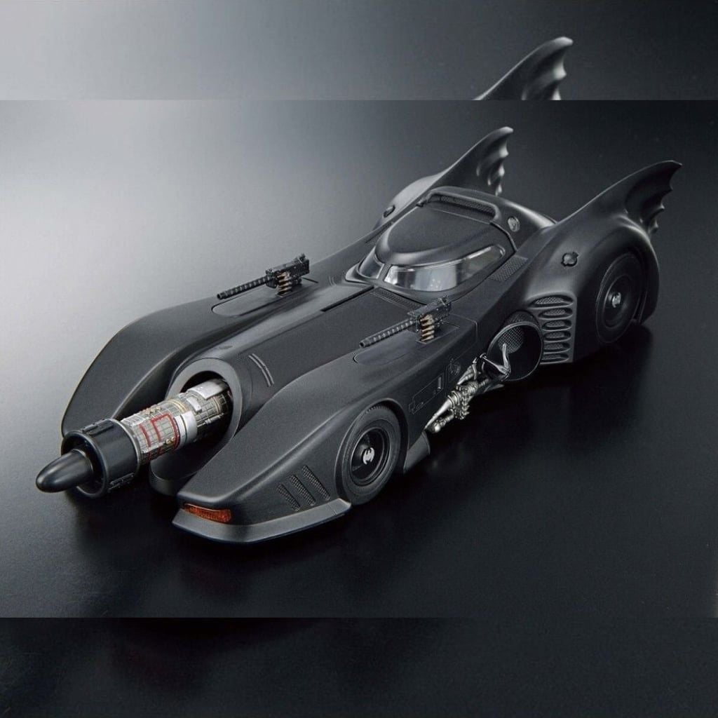 Mô hình lắp ráp DC Batmobile ( Batman Version ) Model Kit 1/35 BANDAI
