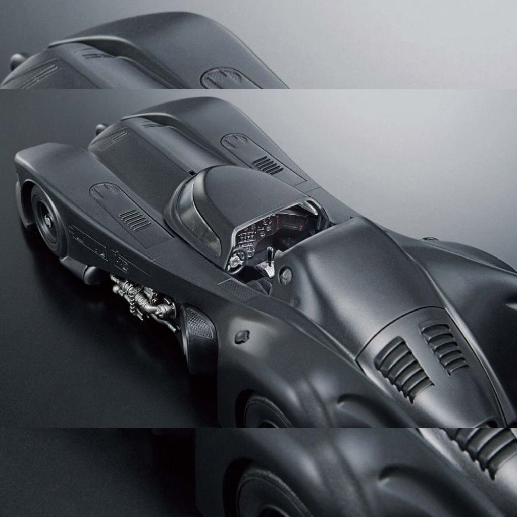 Mô hình lắp ráp DC Batmobile ( Batman Version ) Model Kit 1/35 BANDAI