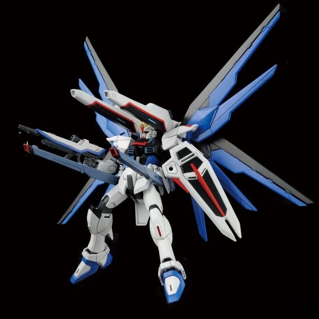 Mô hình lắp ráp Gundam HGCE 1/144 Model Kit BANDAI