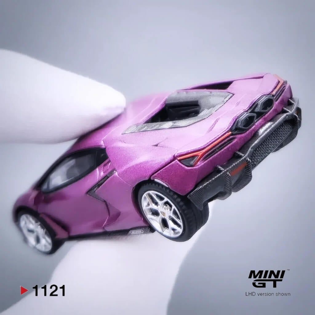 Mô hình xe Lamborghini Revuelto 1:64 MiniGT