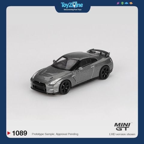 Mô hình xe Nissan GT-R ( Nismo R35 CRS Version ) 1:64 MiniGT