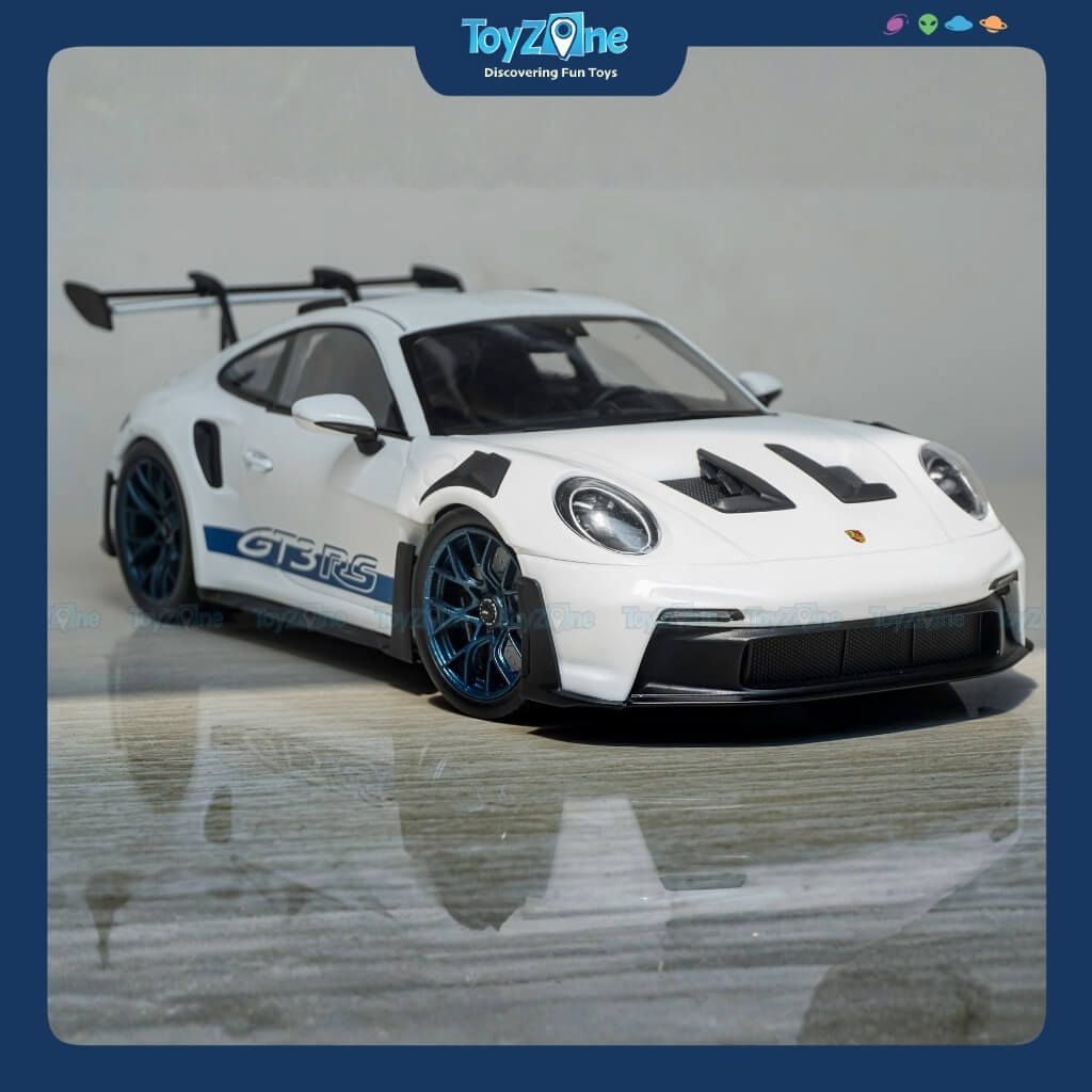 Mô hình xe Porsche 911 GT3 RS 2024 1:18 SOLIDO