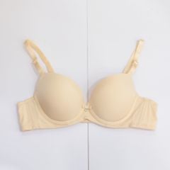 Áo lót nâng ngực có gọng, dễ mặc A911