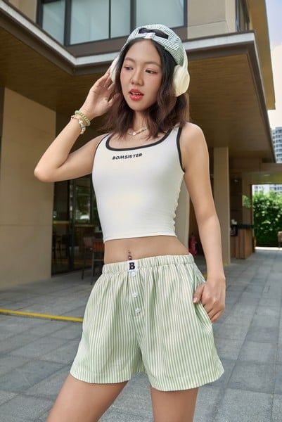 Quần mặc ngoài sọc thời trang, năng động, dễ mặc N2004