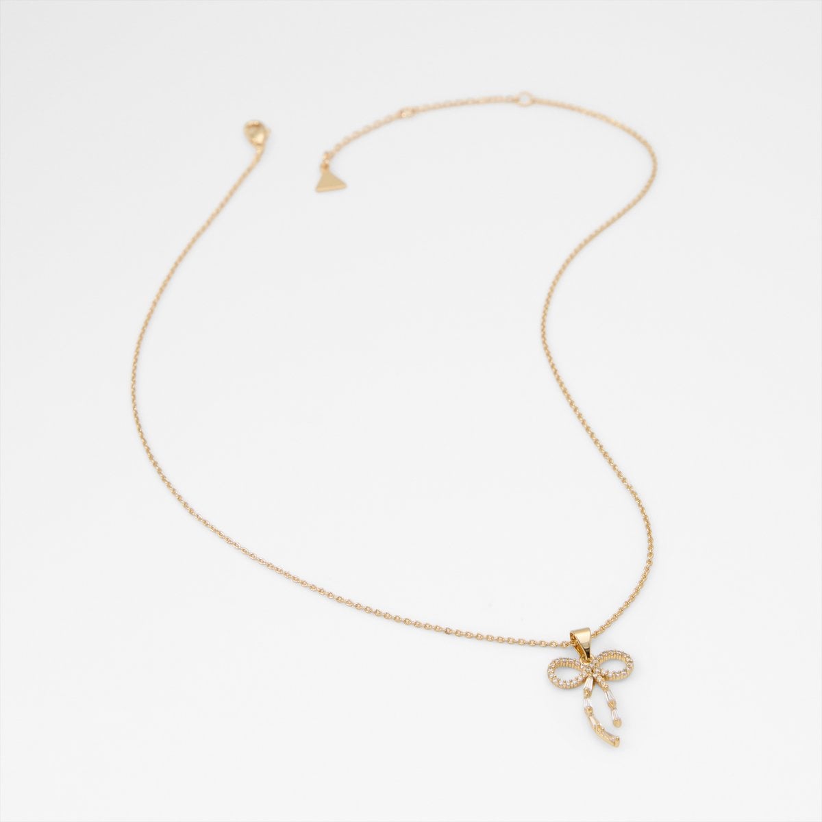 VÒNG CỔ NỮ RIBBONA