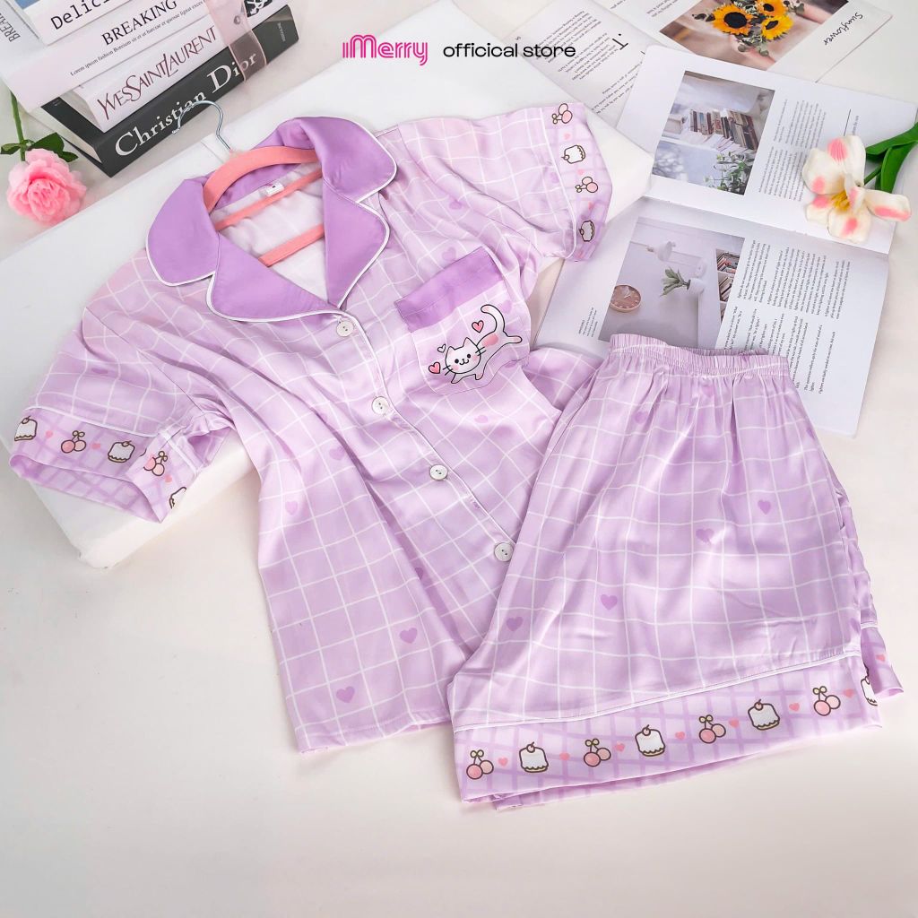Bộ pyjama lụa nữ iMerry tay ngắn quần ngắn họa tiết mèo dễ thương đính nút ốc xà cừ cao cấp BD007