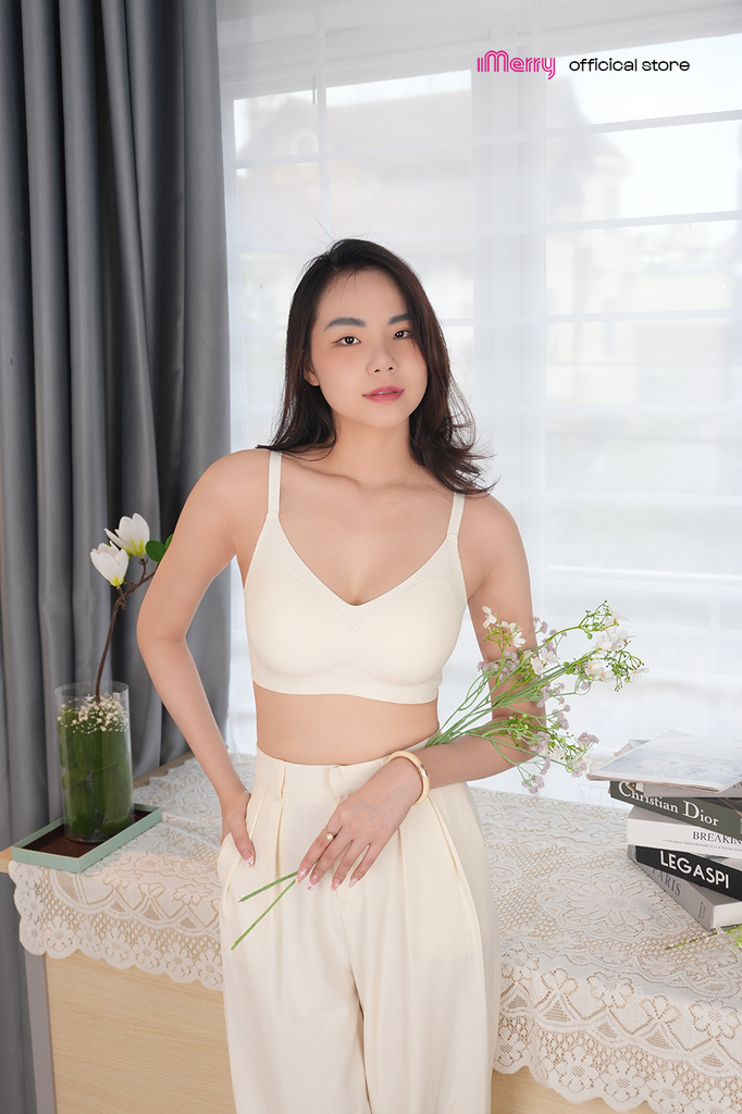 Áo lót su nữ iMerry không gọng,đệm vừa, nhẹ êm,bản lưng cao,hoạt tiết ca rô VA012