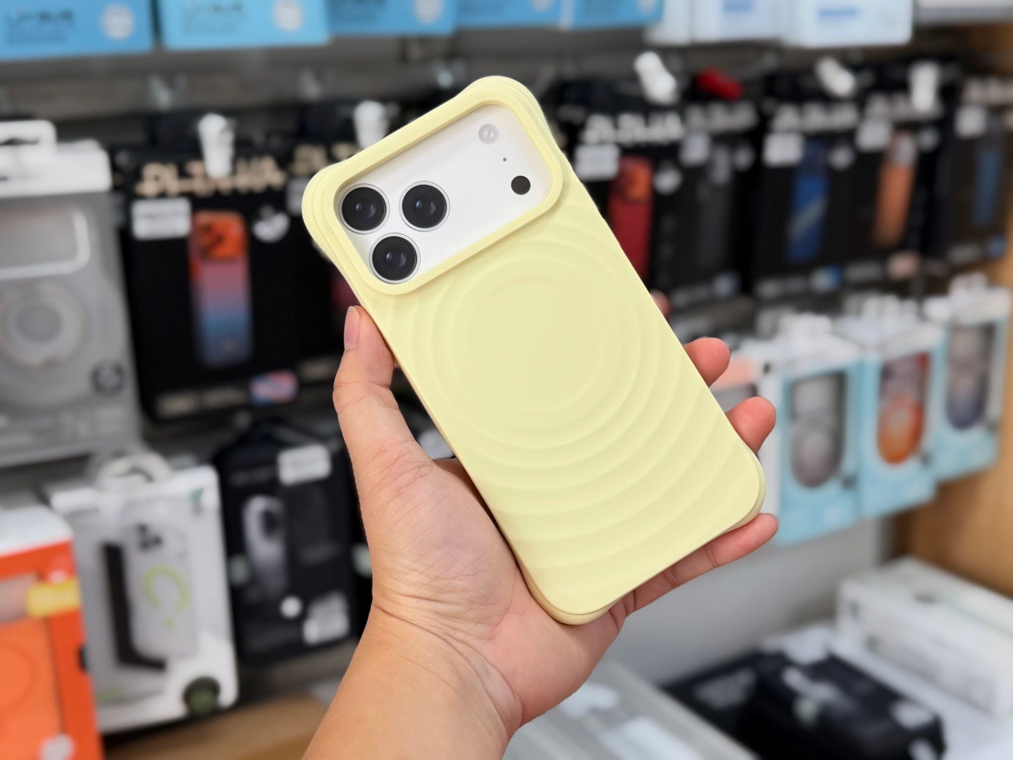 Ốp 18 Promax Zikgus Style Mag - vàng 